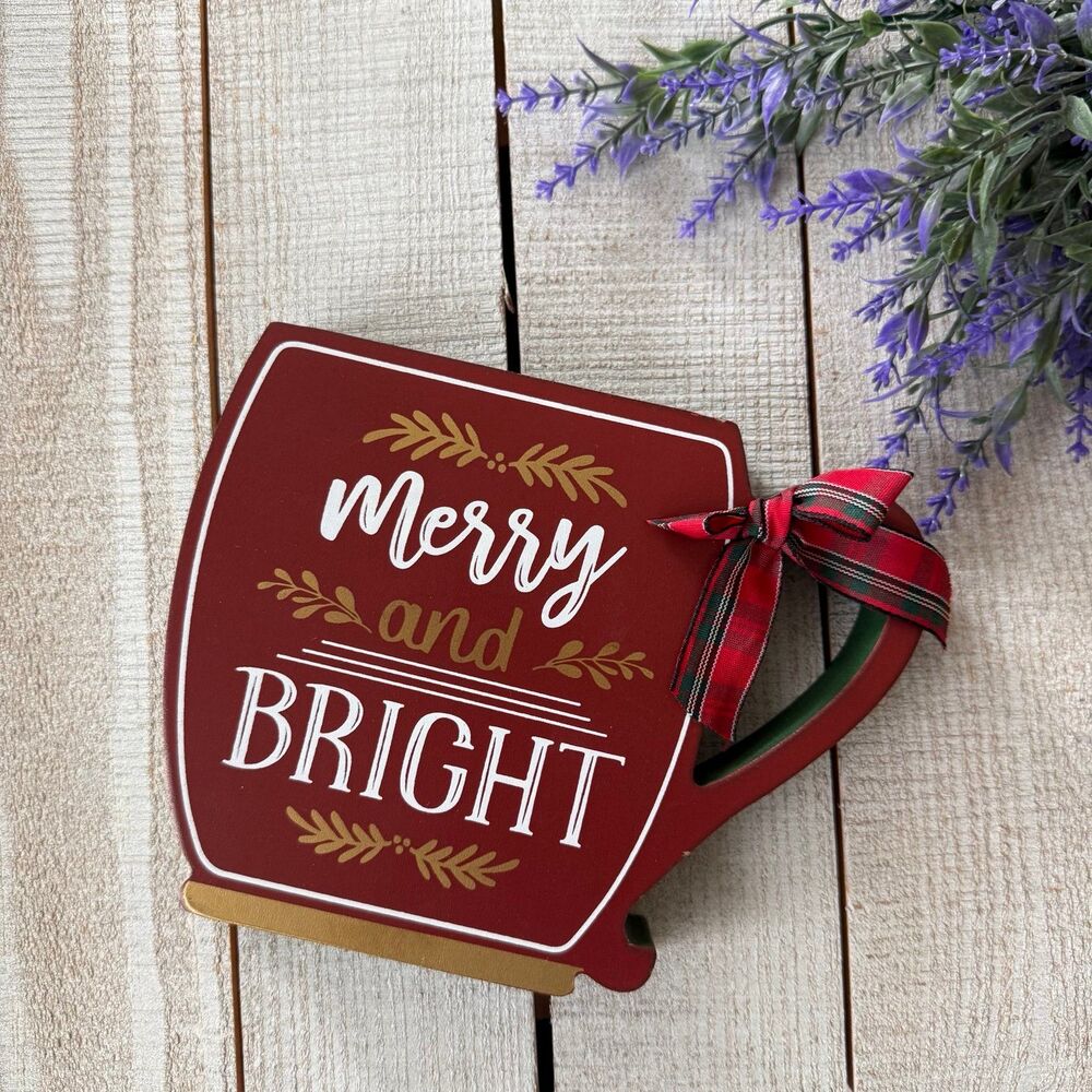 Merry & Bright Christmas Decor